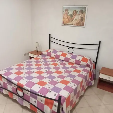 Giglio Apartment *
